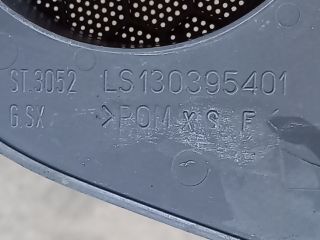 bontott FIAT DUCATO Jobb első Hangszóró Burkolat