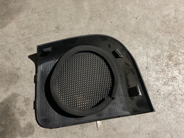 bontott FIAT DUCATO Jobb első Hangszóró Burkolat