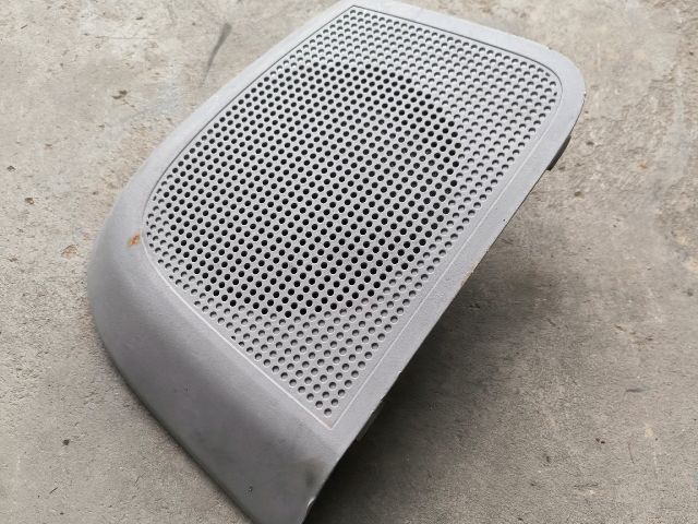 bontott FIAT DUCATO Jobb első Hangszóró Burkolat