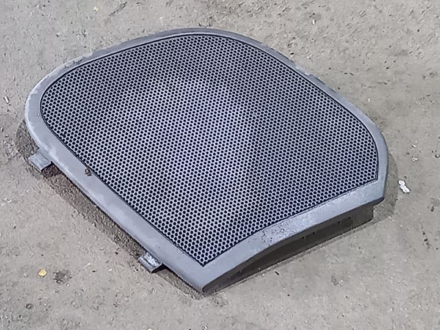 bontott FIAT DUCATO Jobb első Hangszóró Burkolat