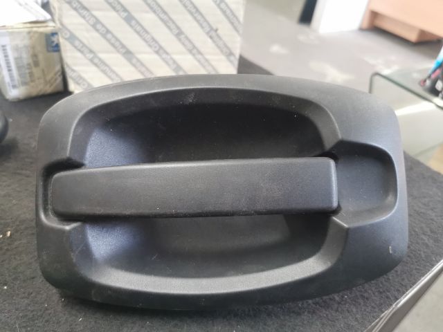 bontott FIAT DUCATO Jobb első Külső Kilincs