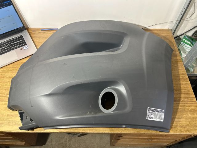 bontott FIAT DUCATO Jobb első Lökhárító Sarok