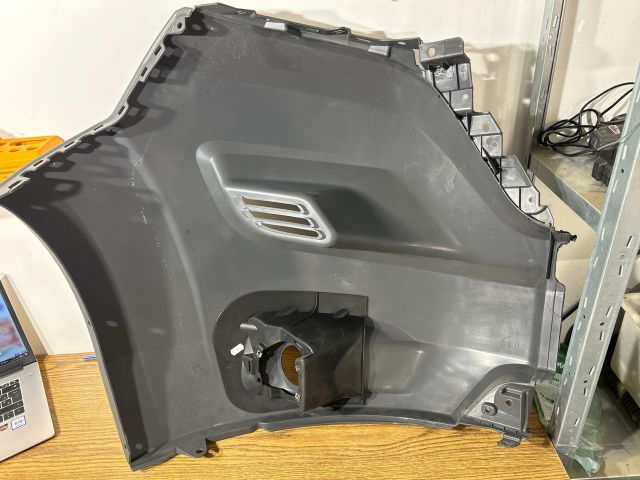 bontott FIAT DUCATO Jobb első Lökhárító Sarok