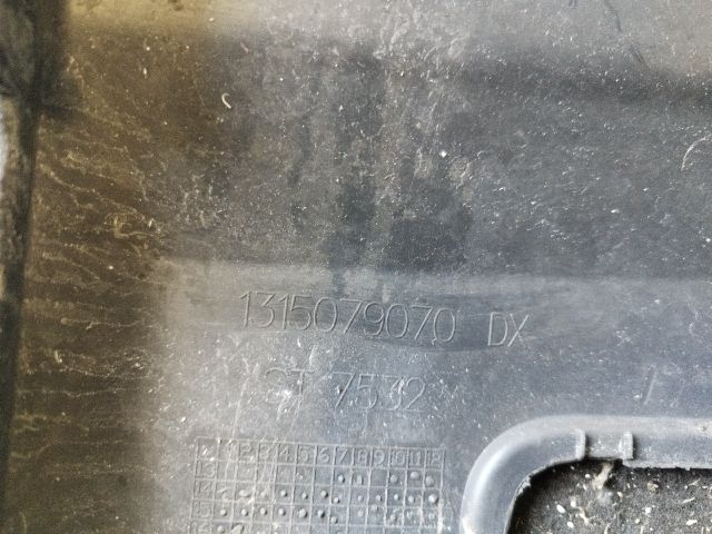 bontott FIAT DUCATO Jobb első Lökhárító Sarok