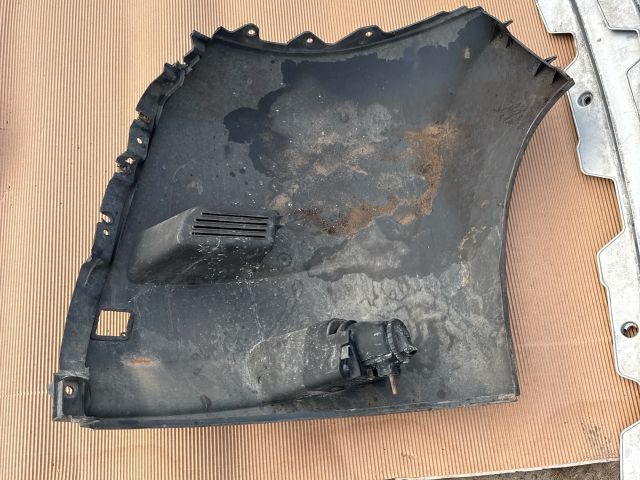 bontott FIAT DUCATO Jobb első Lökhárító Sarok