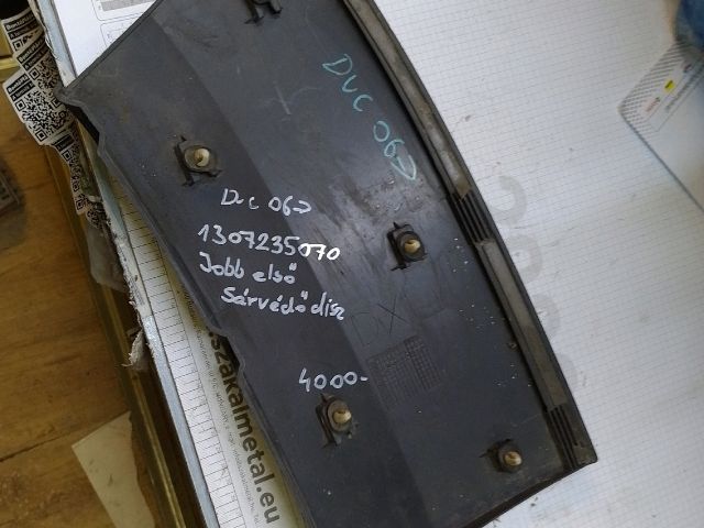 bontott FIAT DUCATO Jobb első Sárvédő Szélesítő