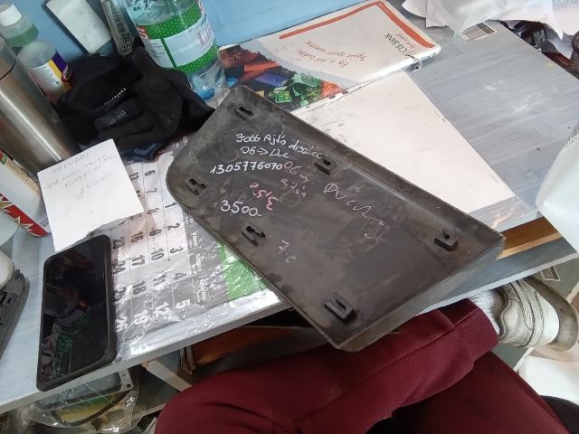 bontott FIAT DUCATO Jobb hátsó Ajtó Díszléc