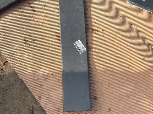 bontott FIAT DUCATO Jobb hátsó Ajtó Díszléc