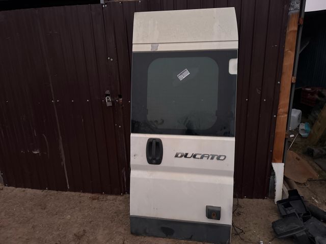 bontott FIAT DUCATO Jobb hátsó Ajtó (Részeivel)