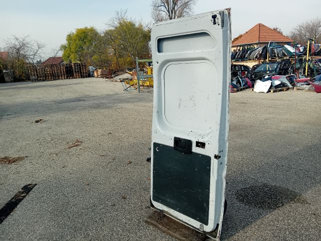 bontott FIAT DUCATO Jobb hátsó Ajtó (Részeivel)