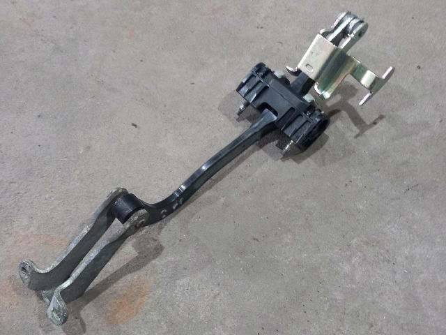 bontott FIAT DUCATO Jobb hátsó Ajtóhatároló