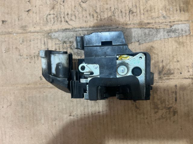 bontott FIAT DUCATO Jobb hátsó Ajtózár