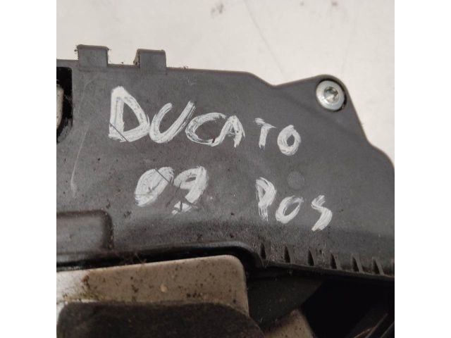 bontott FIAT DUCATO Jobb hátsó Ajtózár