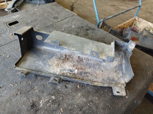 bontott FIAT DUCATO Jobb hátsó Lökhárító Sarok (Műanyag)