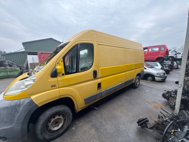 bontott FIAT DUCATO Jobb hátsó Lökhárító