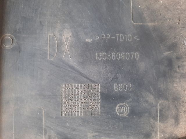 bontott FIAT DUCATO Jobb hátsó Sárvédő Díszléc