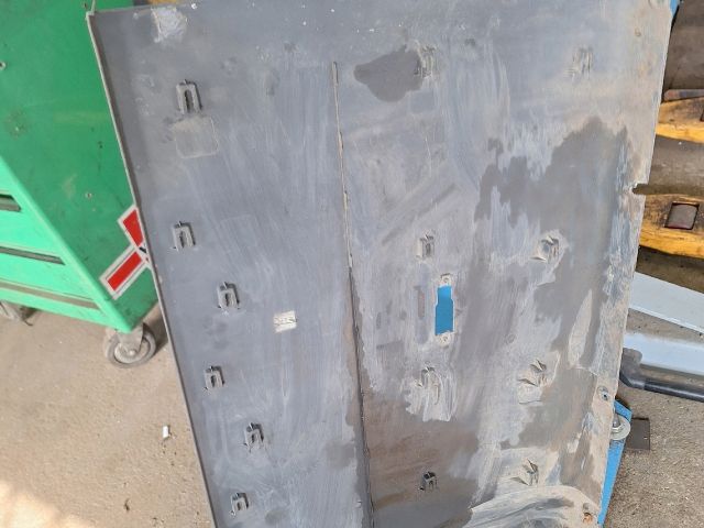 bontott FIAT DUCATO Jobb hátsó Sárvédő Díszléc