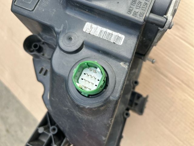 bontott FIAT DUCATO Jobb Ledes Fényszóró