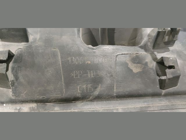 bontott FIAT DUCATO Jobb Szélvédő Alatti Vízelvezető Műanyag