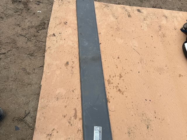 bontott FIAT DUCATO Jobb Tolóajtó Díszléc