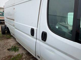 bontott FIAT DUCATO Jobb Tolóajtó (Részeivel)