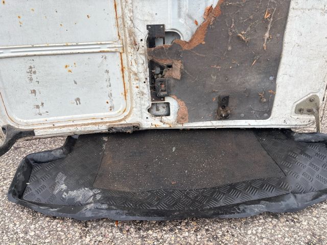 bontott FIAT DUCATO Jobb Tolóajtó (Üres lemez)