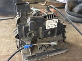 bontott FIAT DUCATO Jobb Tolóajtó Zárszerkezet