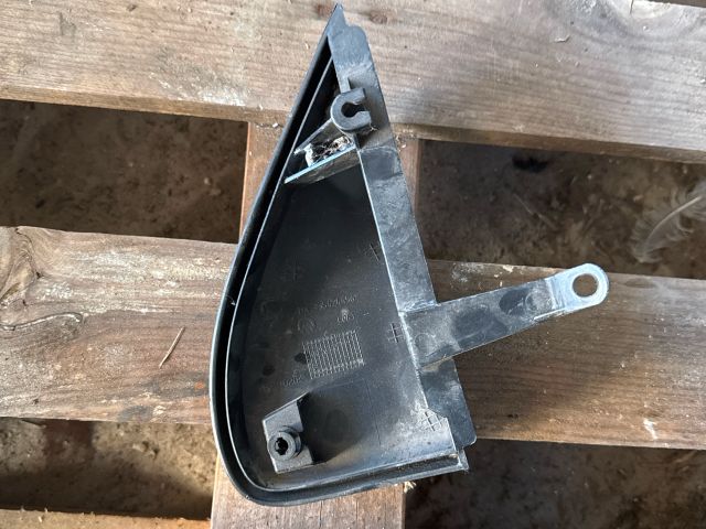 bontott FIAT DUCATO Jobb Visszapillantó Tükör Előtti Burkolat