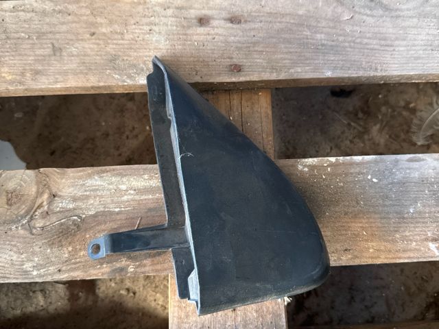 bontott FIAT DUCATO Jobb Visszapillantó Tükör Előtti Burkolat