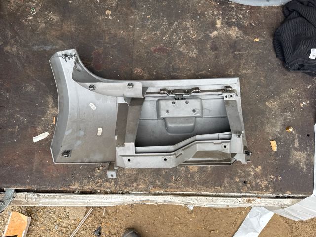 bontott FIAT DUCATO Kesztyűtartó