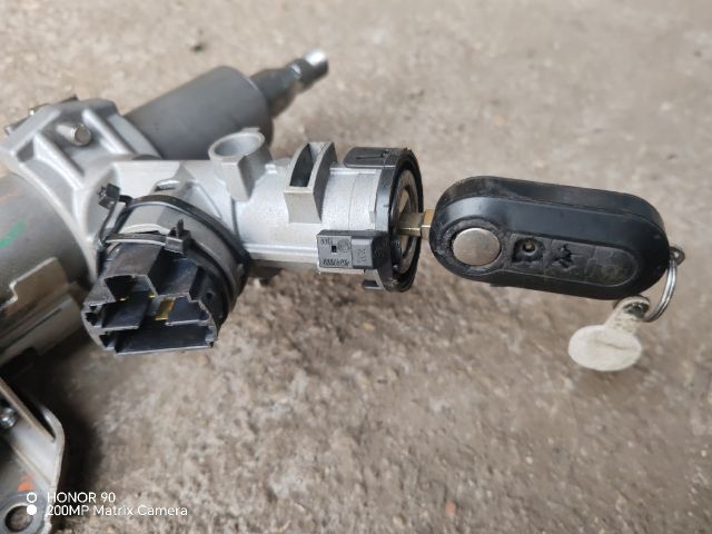 bontott FIAT DUCATO Kormányoszlop