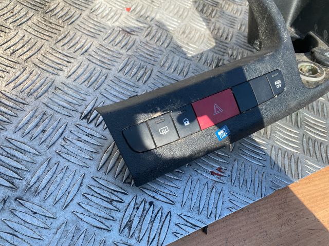 bontott FIAT DUCATO Középkonzol Vezérlő Panel