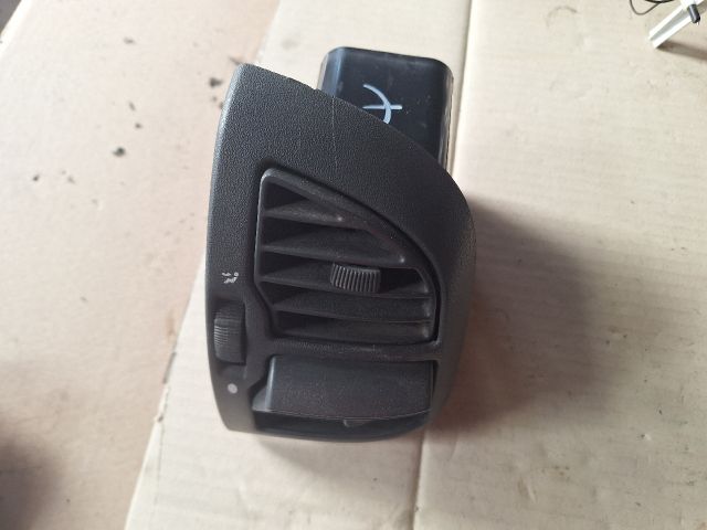 bontott FIAT DUCATO Középső Jobb Szellőző