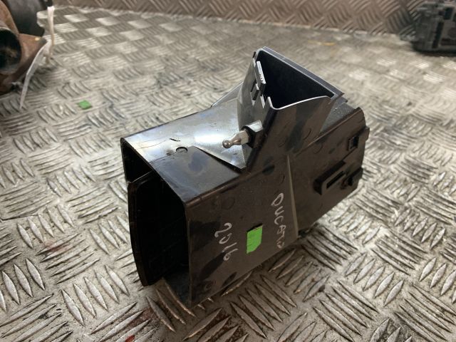 bontott FIAT DUCATO Középső Szellőző