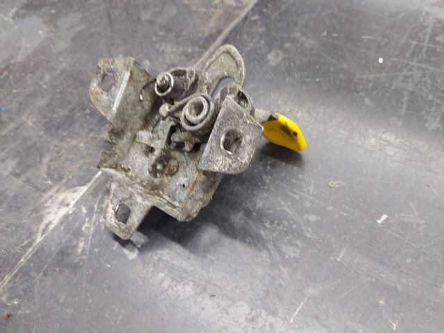 bontott FIAT DUCATO Motorháztető Zárszerkezet