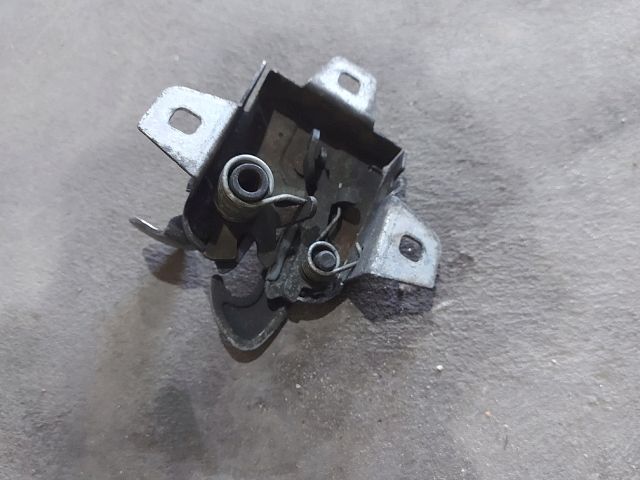 bontott FIAT DUCATO Motorháztető Zárszerkezet