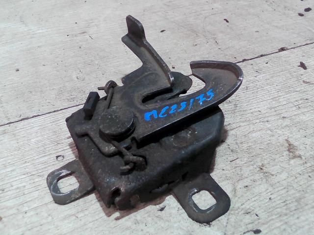 bontott FIAT DUCATO Motorháztető Zárszerkezet