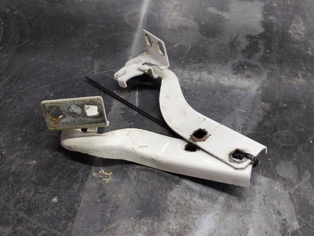 bontott FIAT DUCATO Motorháztető Zsanér Pár