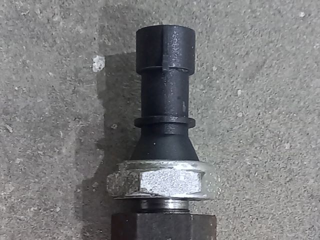 bontott FIAT DUCATO Olajnyomás Jeladó