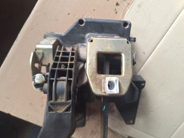 bontott FIAT DUCATO Pedálbak