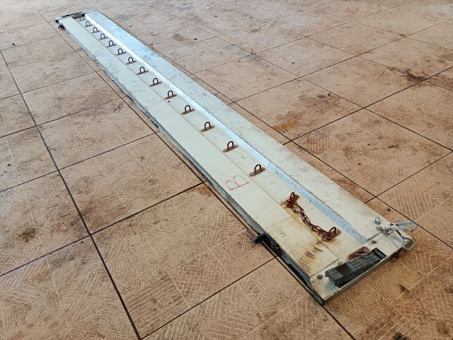 bontott FIAT DUCATO Plató Ajtó