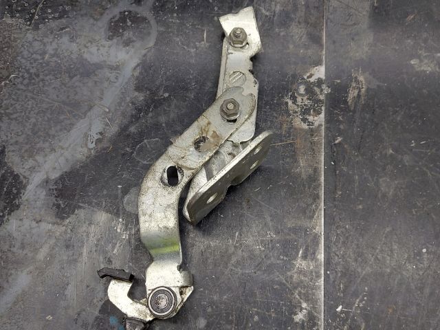 bontott FIAT DUCATO Tolóajtó Sín Görgő