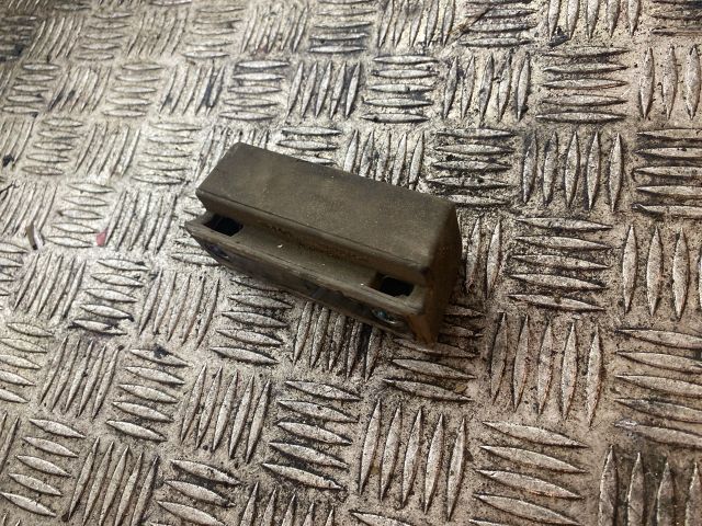 bontott FIAT DUCATO Tolóajtó Ütköző