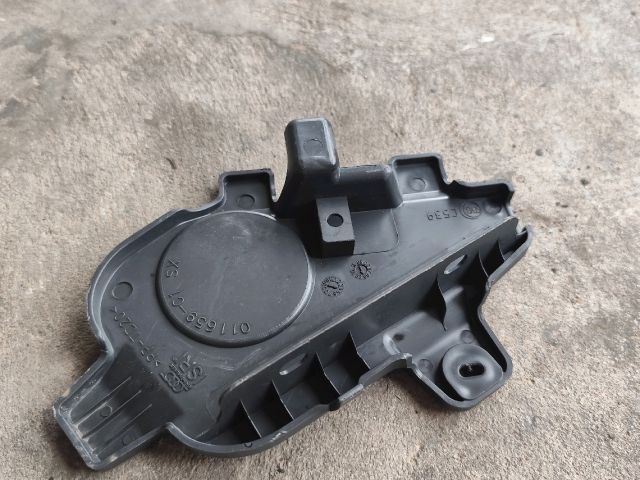 bontott FIAT DUCATO Ülés Rögzítő Takaró