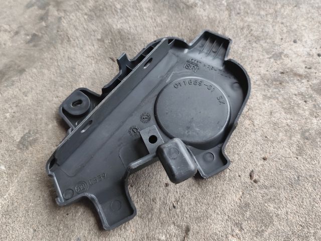 bontott FIAT DUCATO Ülés Rögzítő Takaró