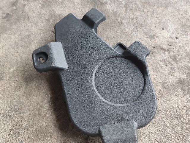 bontott FIAT DUCATO Ülés Rögzítő Takaró