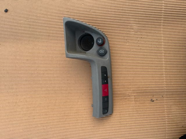 bontott FIAT DUCATO Vészvillogó Kapcsoló