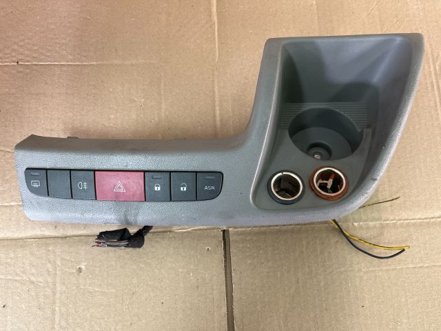 bontott FIAT DUCATO Vészvillogó Kapcsoló