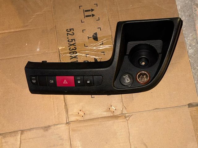 bontott FIAT DUCATO Vészvillogó Kapcsoló