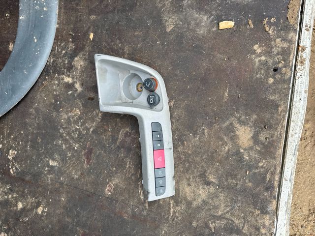 bontott FIAT DUCATO Vészvillogó Kapcsoló